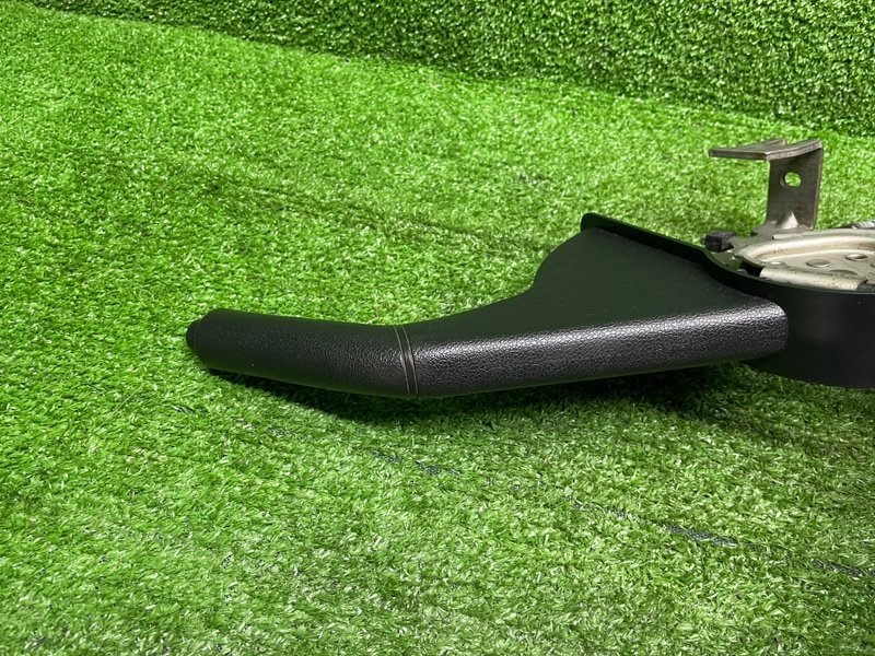 Рычаг стояночного тормоза, 1000 рублей, Москва