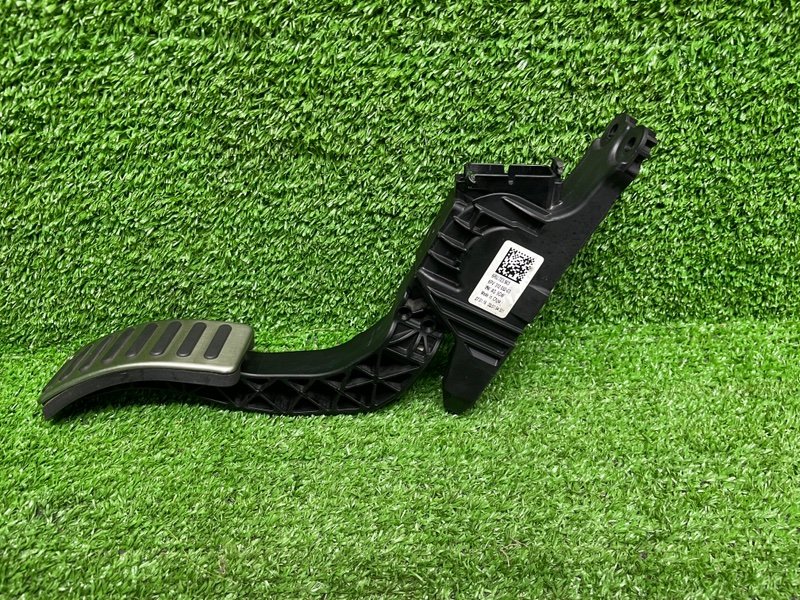 Педаль газа, 1500 рублей, Москва