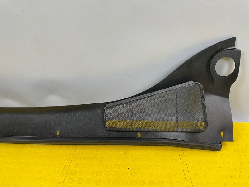 Планка под лобовое стекло, 1000 рублей, Москва