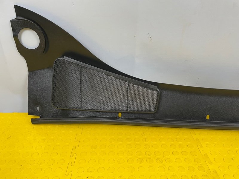 Планка под лобовое стекло, 1000 рублей, Москва