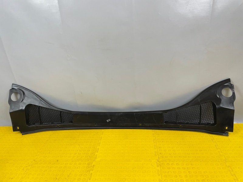 Планка под лобовое стекло, 1000 рублей, Москва