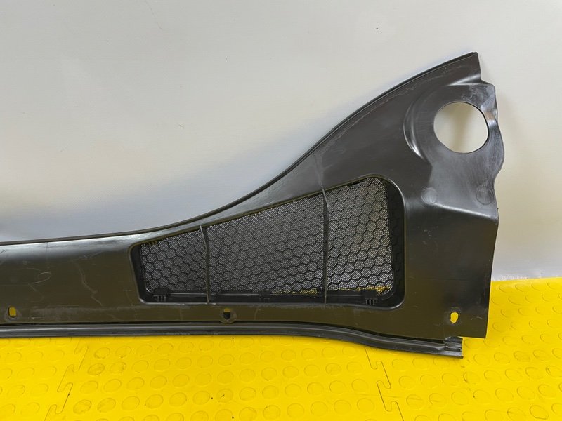 Планка под лобовое стекло, 1000 рублей, Москва