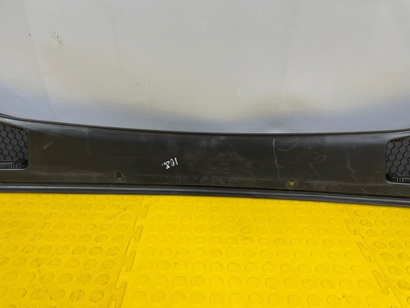 Планка под лобовое стекло, 1000 рублей, Москва