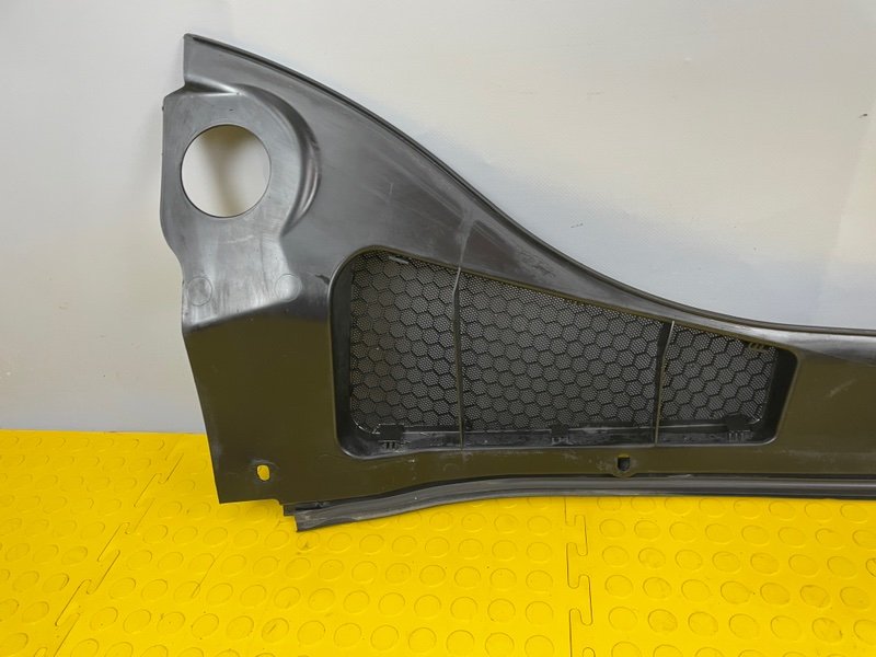 Планка под лобовое стекло, 1000 рублей, Москва