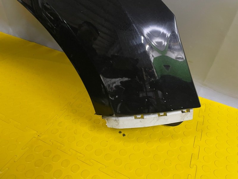 Крыло переднее правое, 6000 рублей, Москва