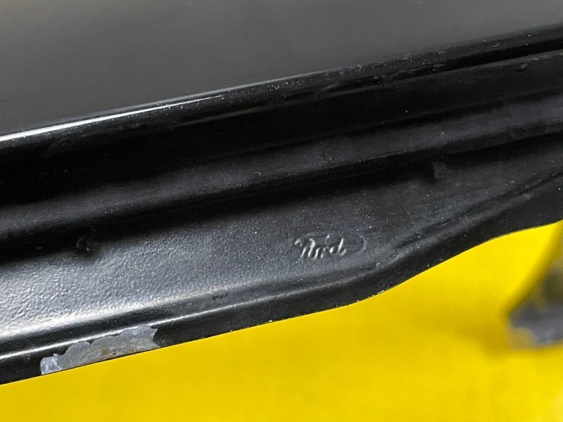 Крыло переднее правое, 6000 рублей, Москва