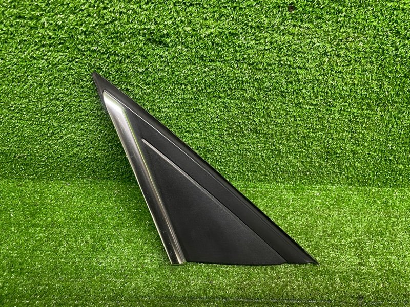 Накладка крыла, 500 рублей, Москва