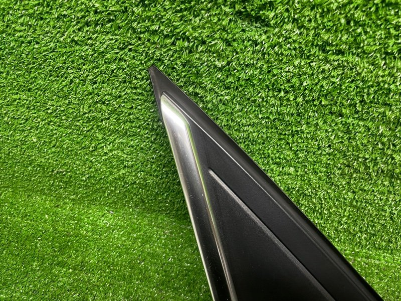 Накладка крыла, 500 рублей, Москва