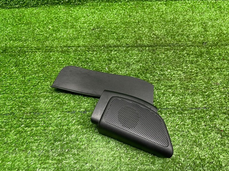 Крышка зеркала, 500 рублей, Москва