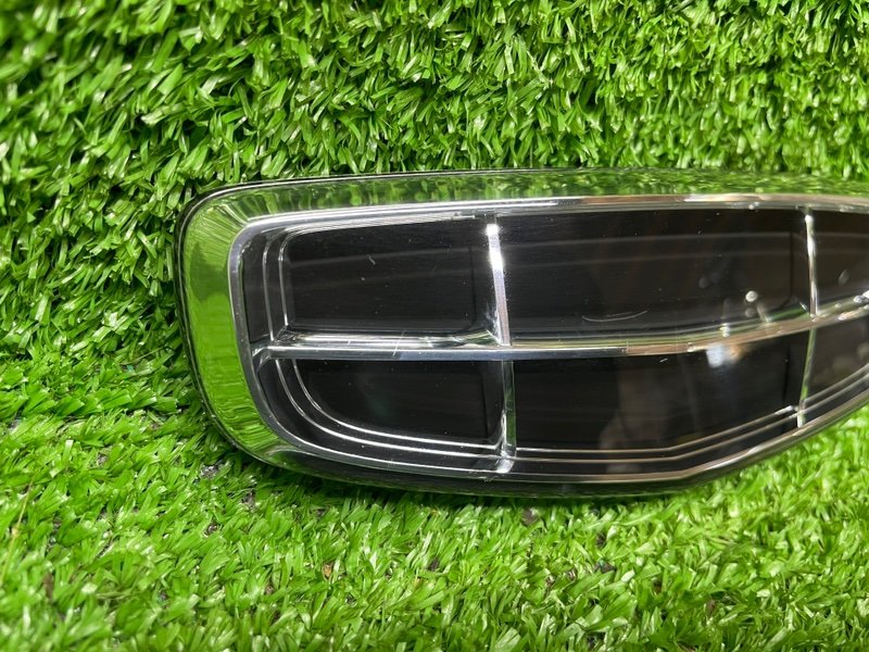 Эмблема, 2500 рублей, Москва