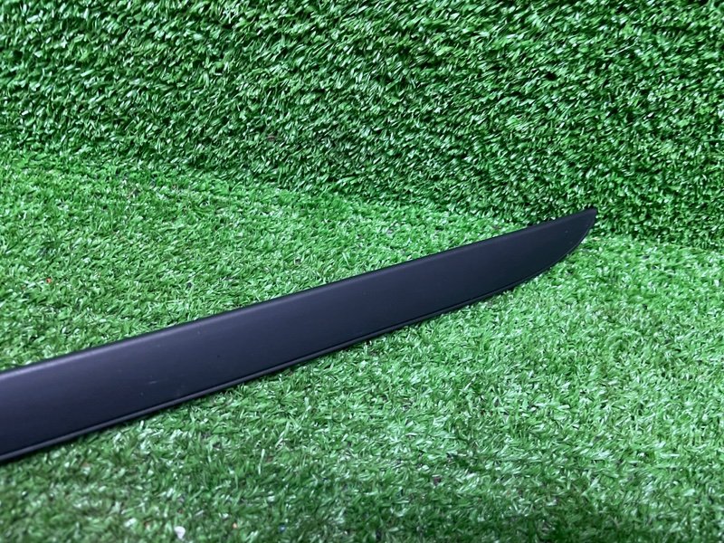 Молдинг лобового стекла, 2500 рублей, Москва