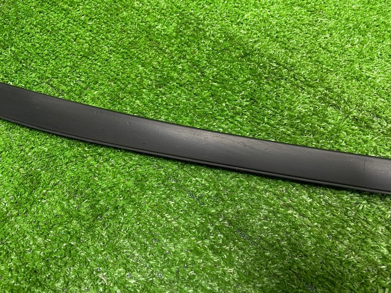 Молдинг лобового стекла, 2500 рублей, Москва