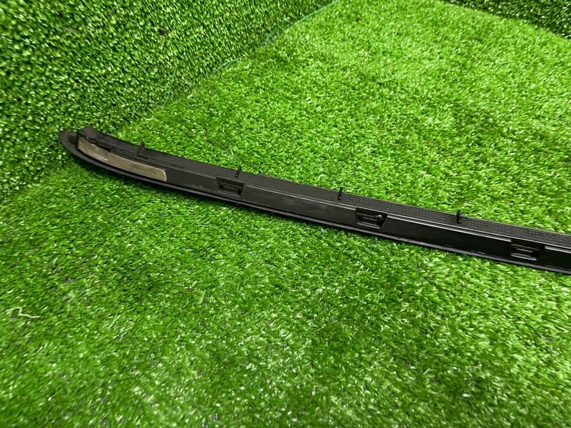 Молдинг лобового стекла, 2500 рублей, Москва