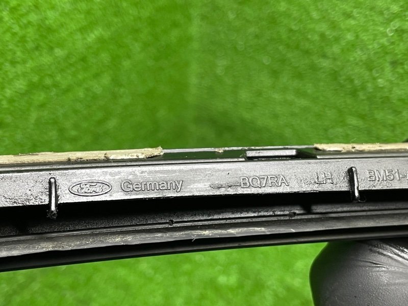 Молдинг лобового стекла, 2500 рублей, Москва