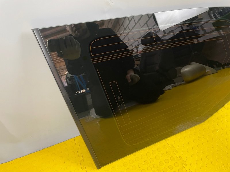 Стекло глухое зад. левое, 15000 рублей, Москва