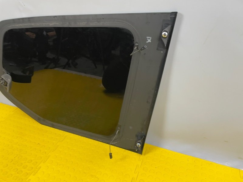 Стекло глухое зад. левое, 15000 рублей, Москва