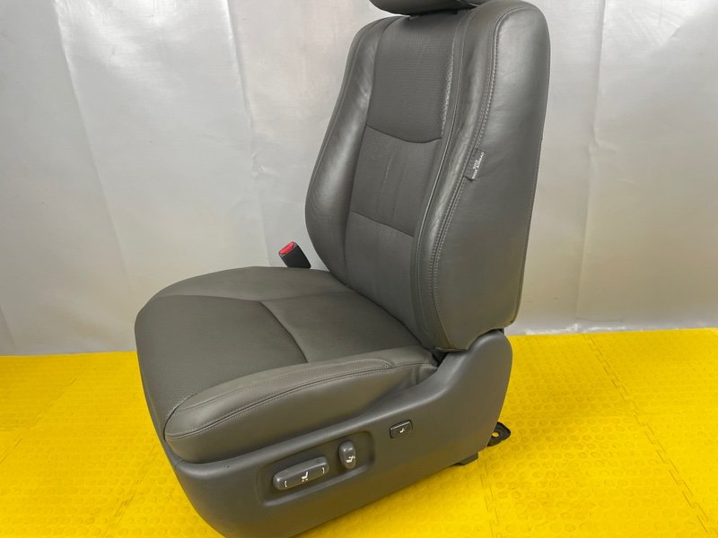 Сиденье переднее левое, 48000 рублей, Москва