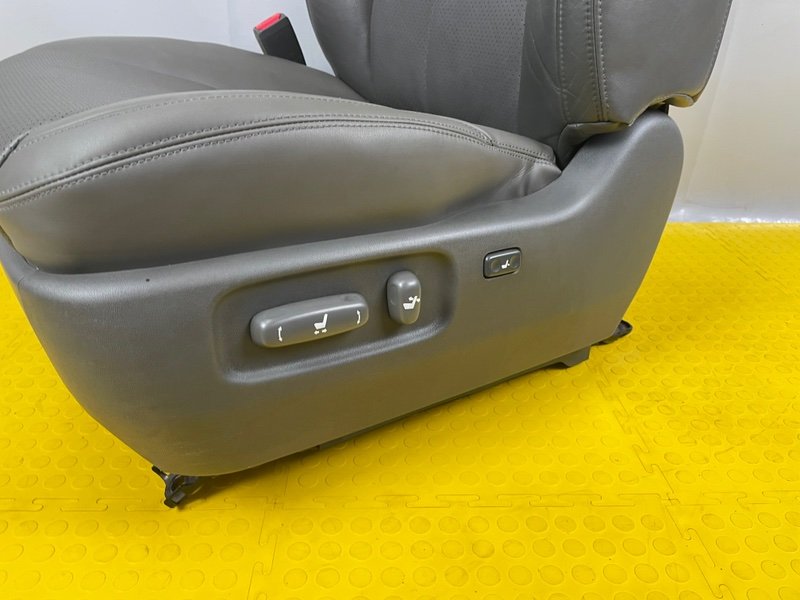 Сиденье переднее левое, 48000 рублей, Москва