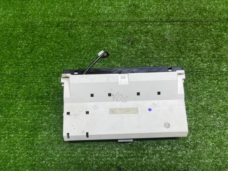 Дисплей информационный, 10000 рублей, Москва