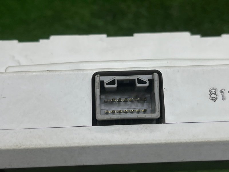 Дисплей информационный, 10000 рублей, Москва