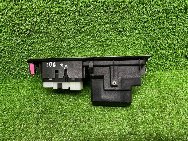 Кнопка стеклоподъемника, 2500 рублей, Москва