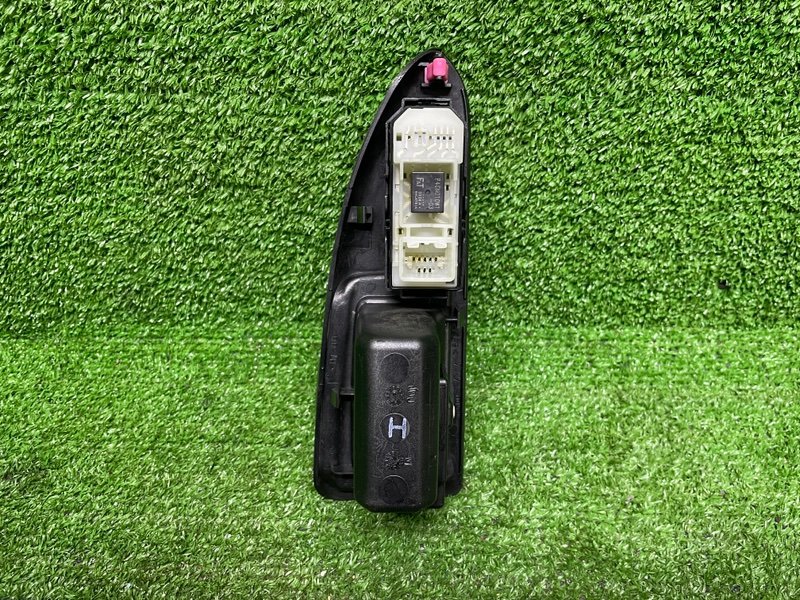 Кнопка стеклоподъемника, 2500 рублей, Москва