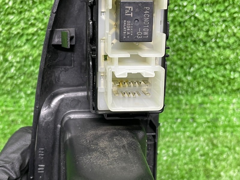 Кнопка стеклоподъемника, 2500 рублей, Москва