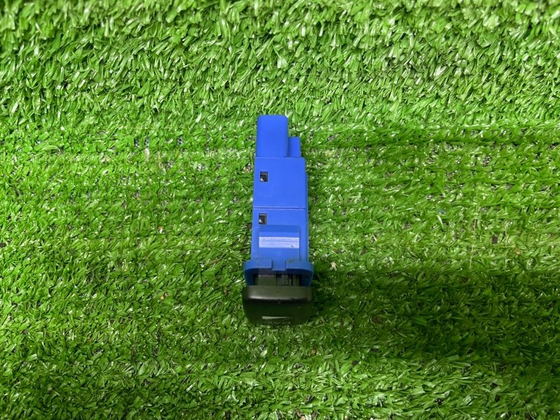 Кнопка, 500 рублей, Москва