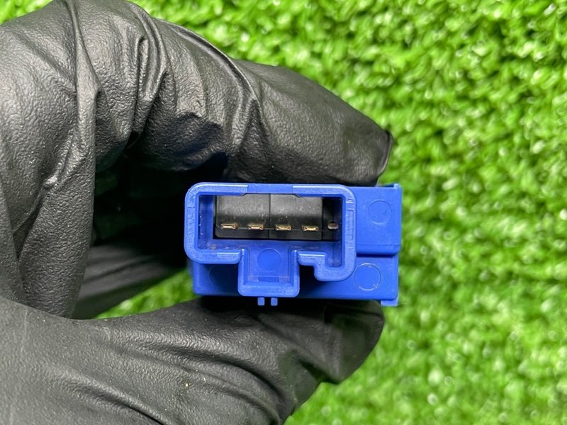 Кнопка, 500 рублей, Москва