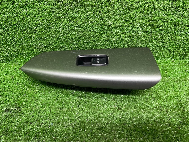 Кнопка стеклоподъемника, 2500 рублей, Москва