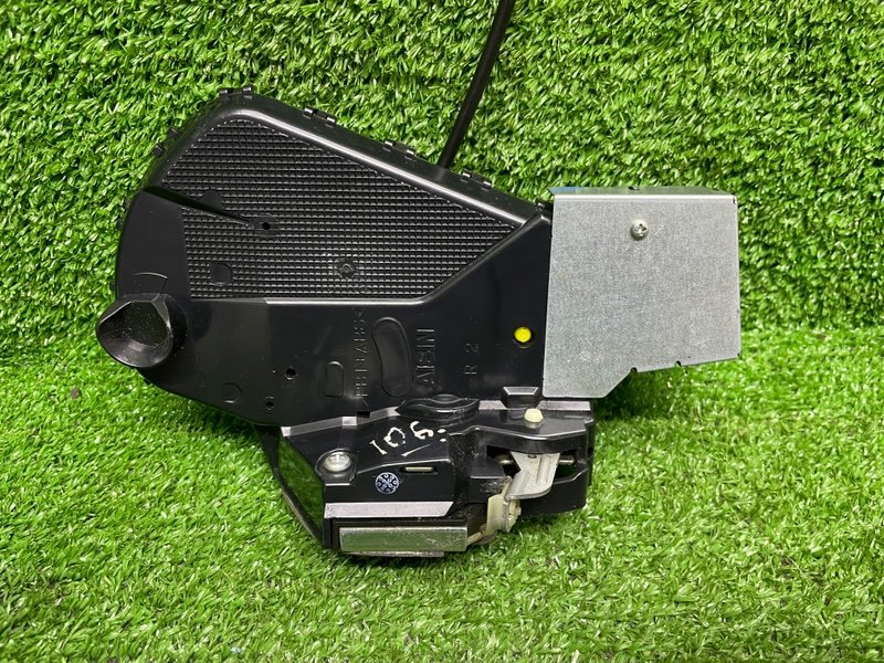 Замок двери передней правой, 3500 рублей, Москва