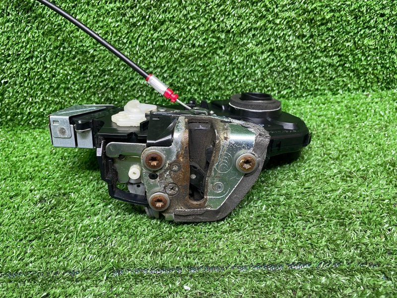 Замок двери передней правой, 3500 рублей, Москва