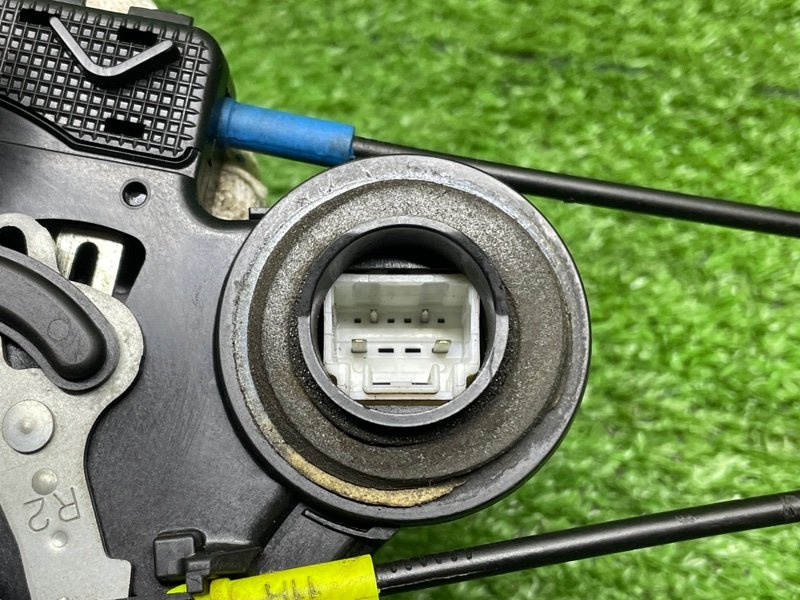 Замок двери задней правой, 2500 рублей, Москва