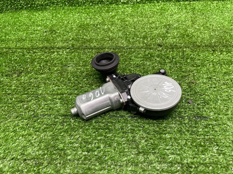 Моторчик стеклоподъемника, 1000 рублей, Москва