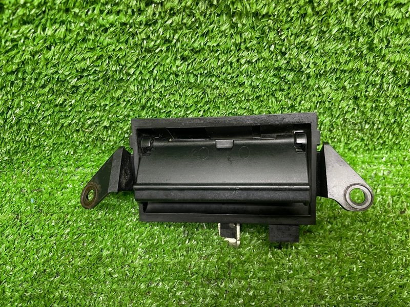 Ручка открывания багажника, 6000 рублей, Москва