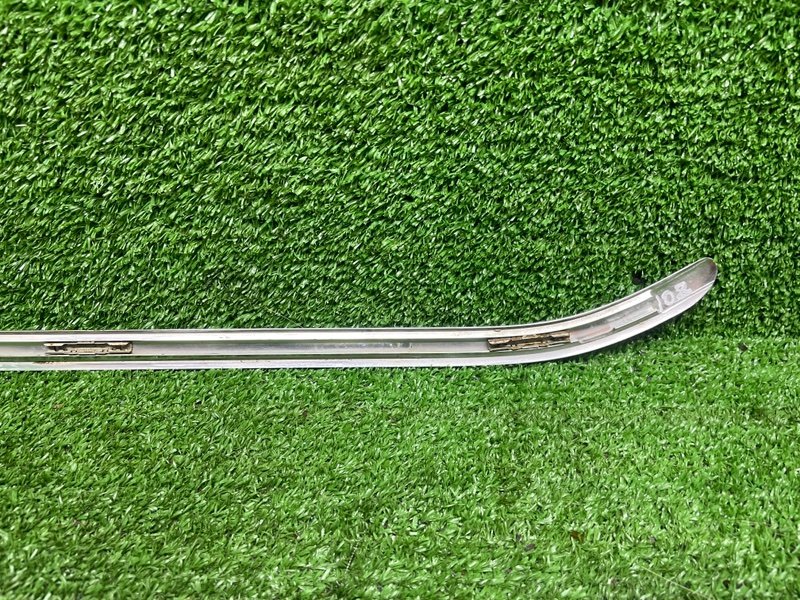 Молдинг стекла, 2500 рублей, Москва