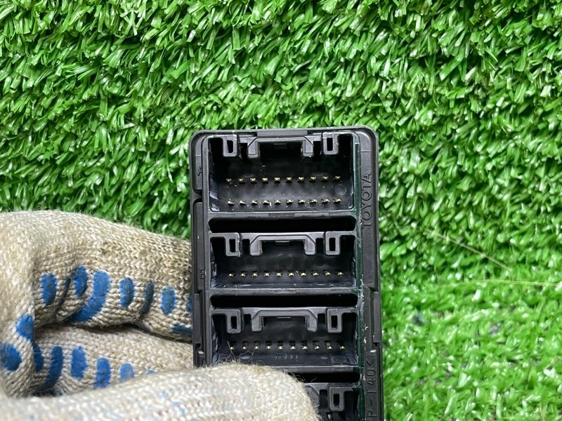 Блок предохранителей, 1500 рублей, Москва