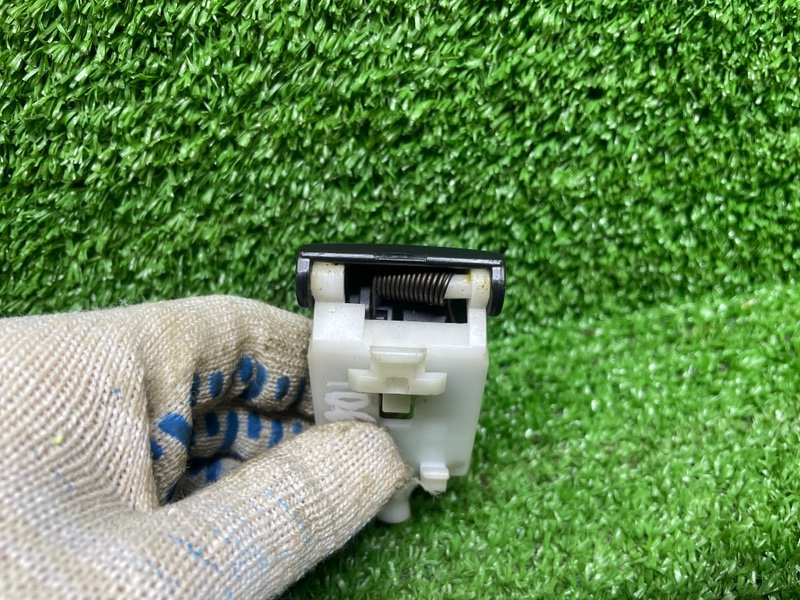 Ручка открывания бензобака, 1000 рублей, Москва