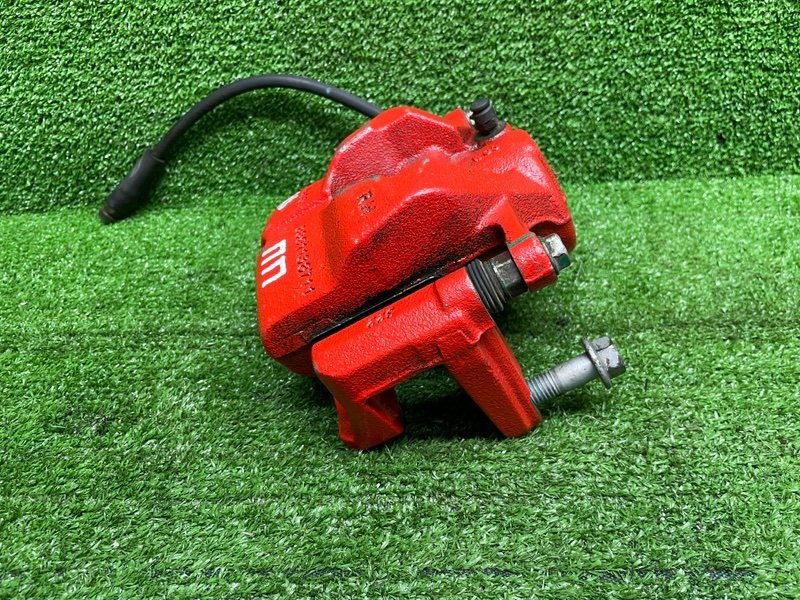 Суппорт тормозной передний правый, 10000 рублей, Москва