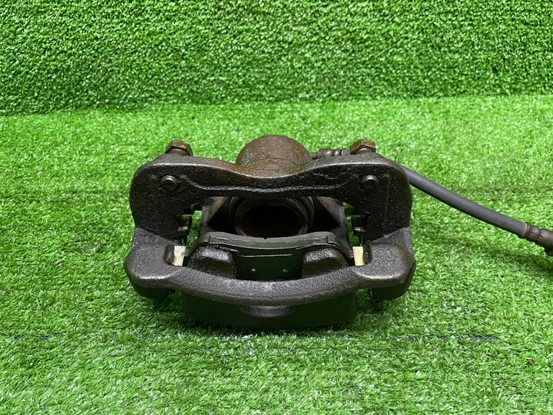 Суппорт тормозной передний правый, 2500 рублей, Москва