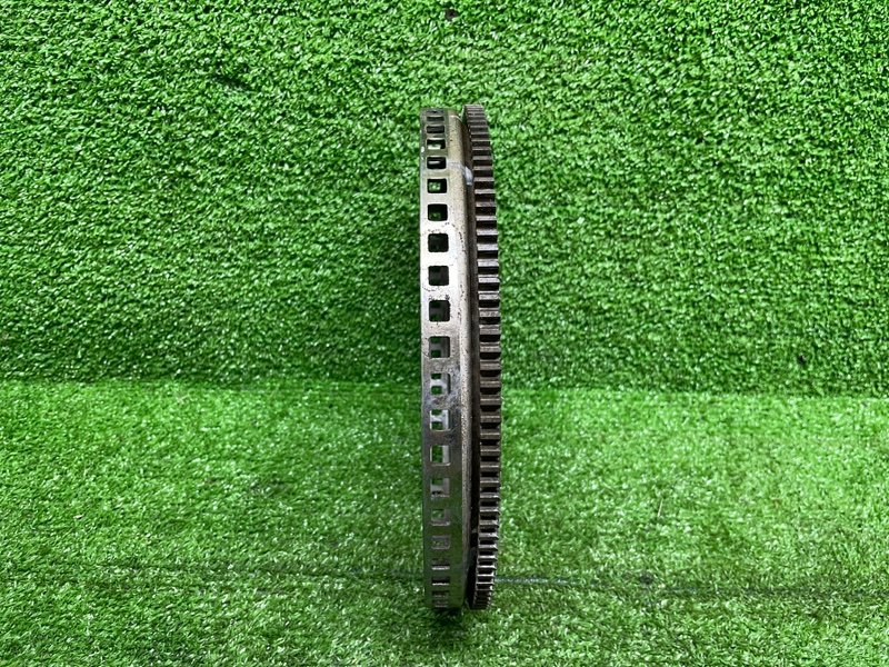 Маховик, 6000 рублей, Москва