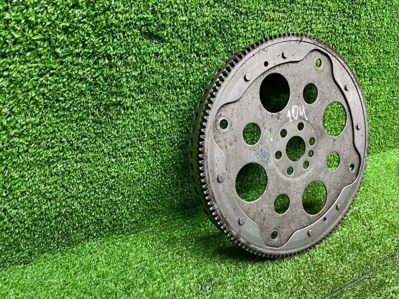 Маховик, 6000 рублей, Москва