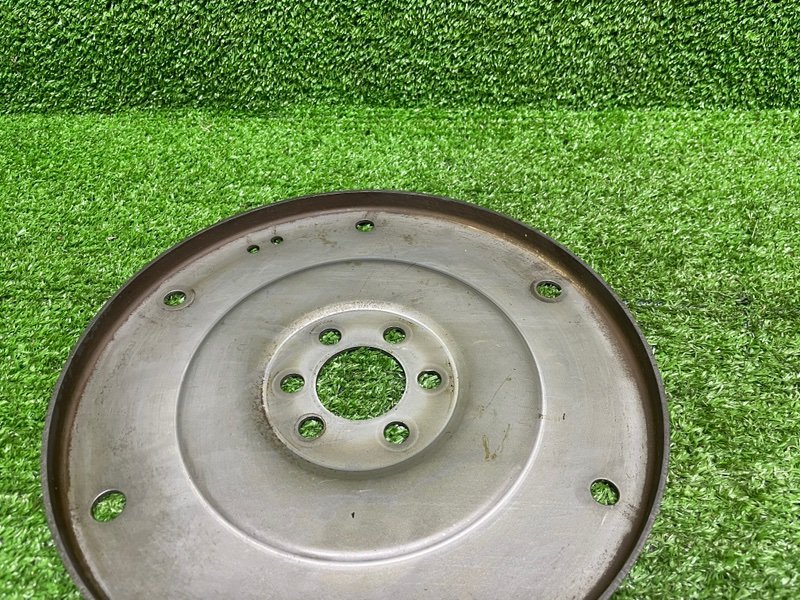 Маховик, 1000 рублей, Москва