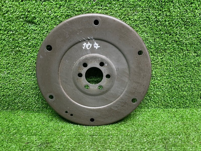 Маховик, 1000 рублей, Москва