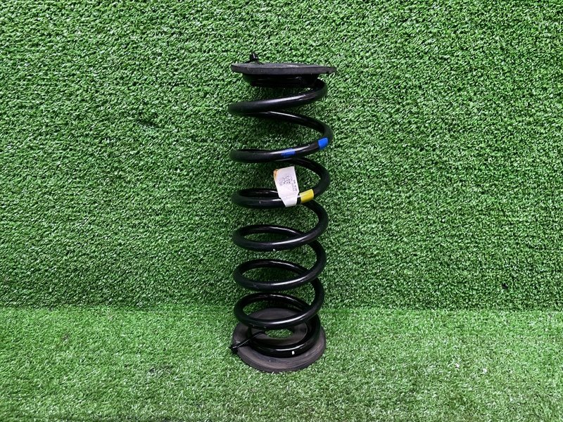 Пружина задняя, 500 рублей, Москва