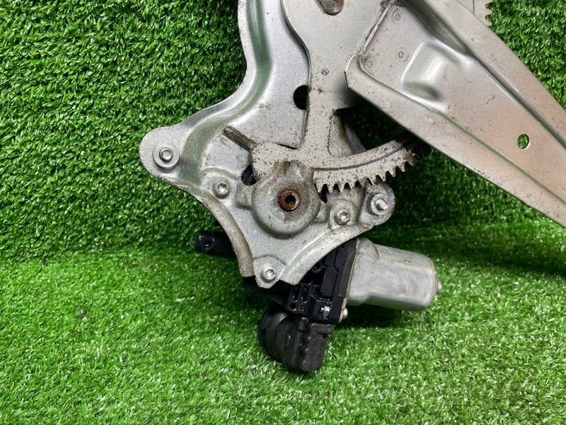 Стеклоподъемник задний, 2500 рублей, Москва