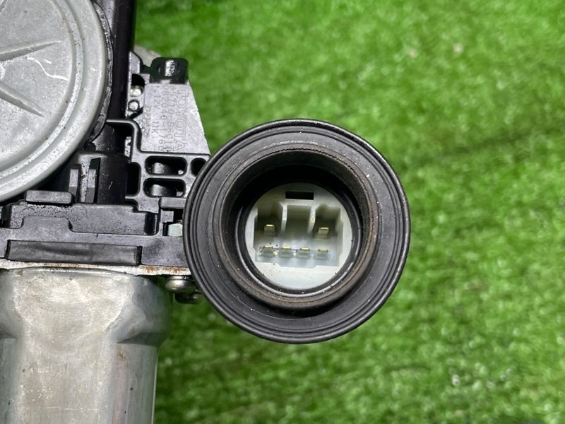 Стеклоподъемник задний, 2500 рублей, Москва