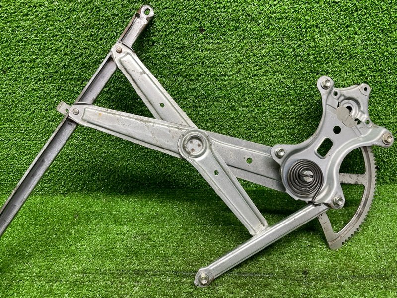 Стеклоподъемник передний, 2000 рублей, Москва