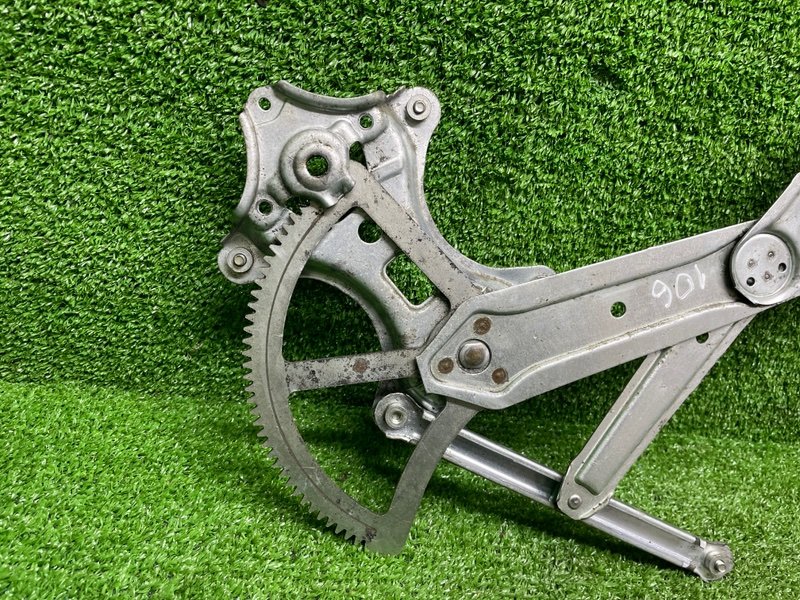 Стеклоподъемник передний, 2000 рублей, Москва