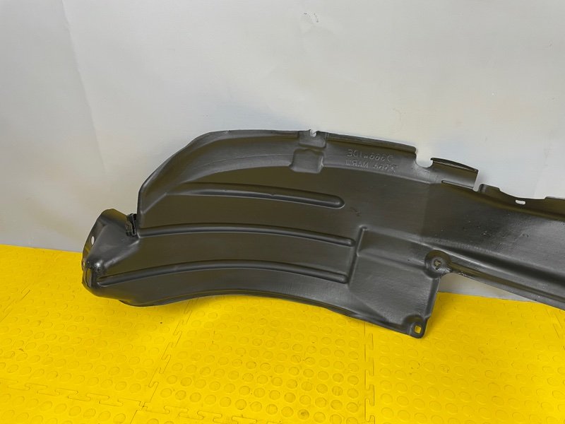 Подкрылок, 6000 рублей, Москва